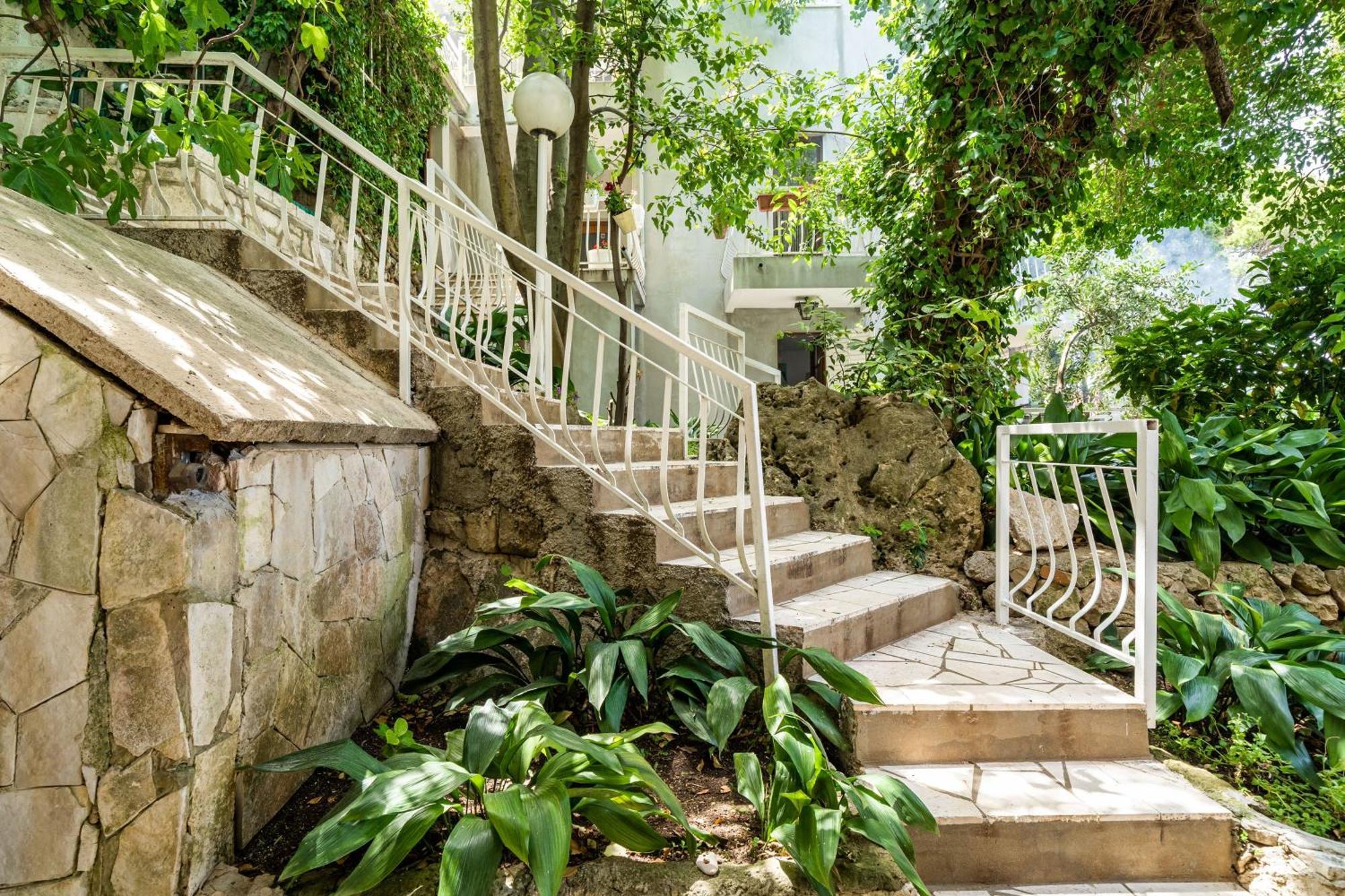 Guest house & Mara & Petrunjela Cavtat