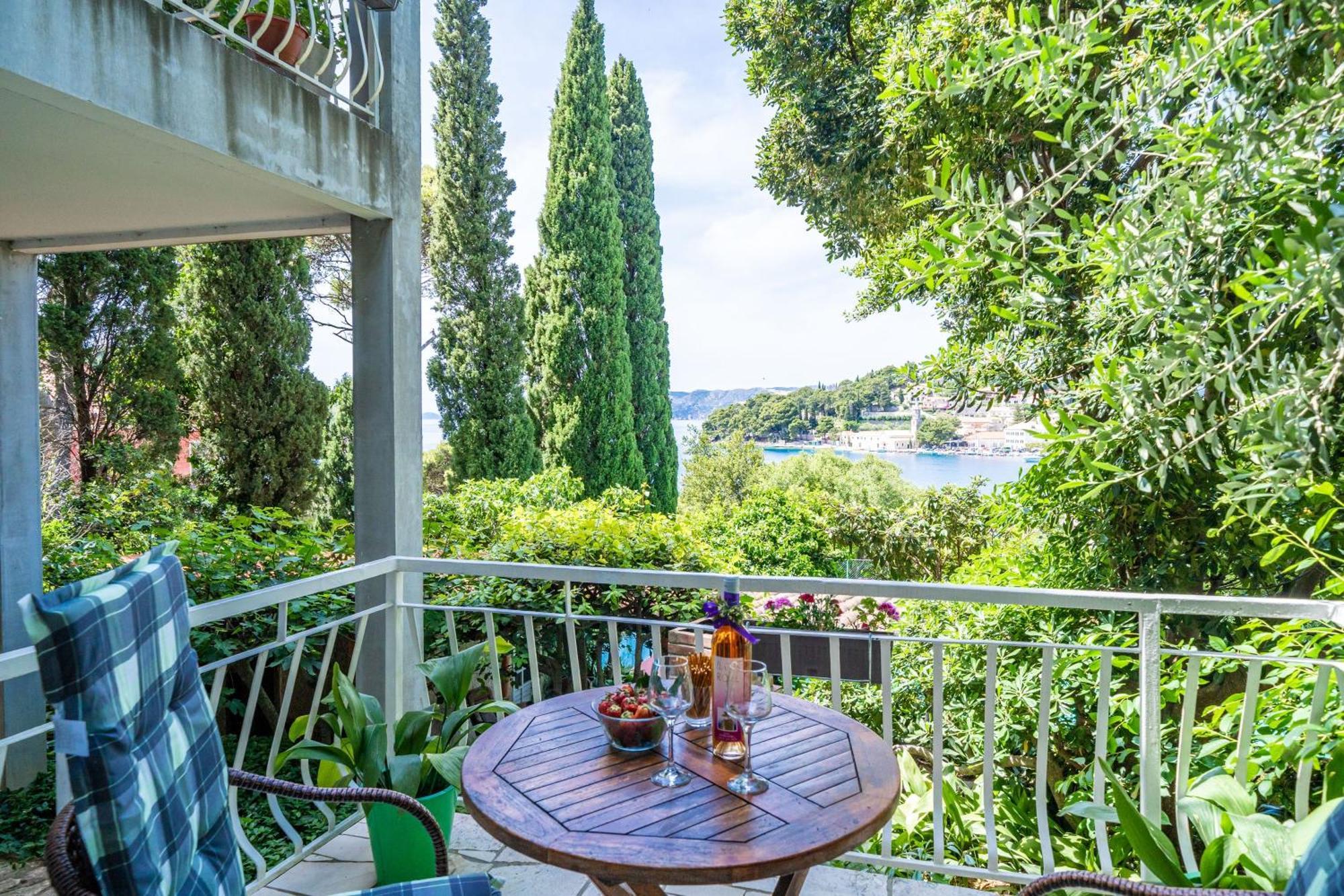 & Mara & Petrunjela Guest house Cavtat